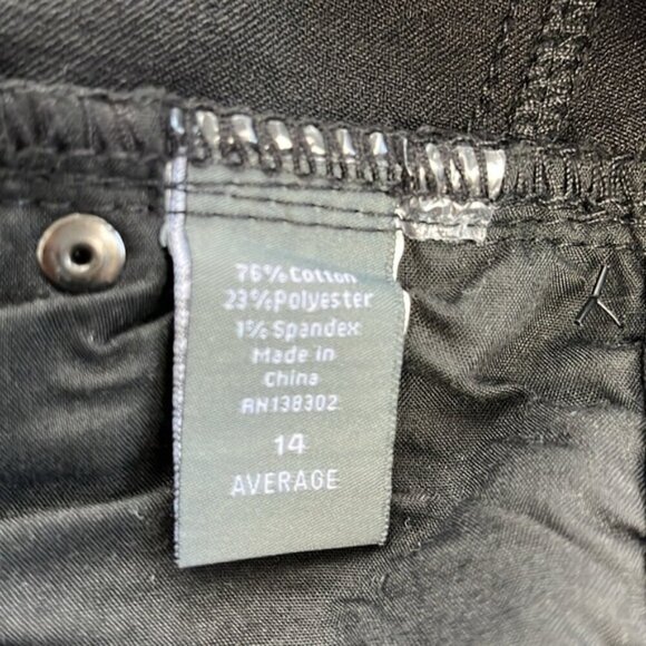 Avenue Denim Straight Leg Black High Rise Butter Stretch Jeans 14A NEW - Picture 10 of 13